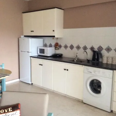 Apartman Fotini Court *